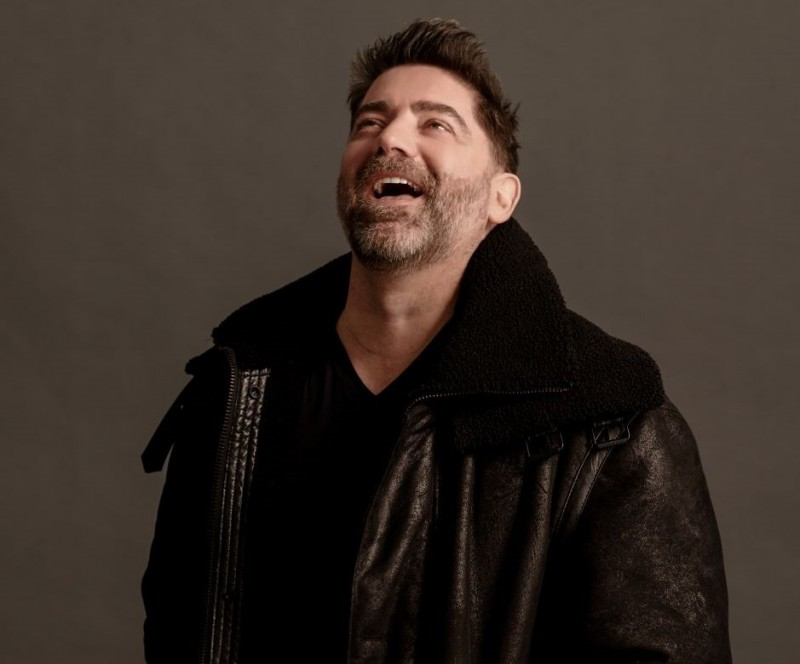 Headlining this season’s events at Roe Valley Arts & Cultural Centre is one of Ireland’s most revered ambassadors of music, Brian Kennedy, performing in the Danny Boy Auditorium on Saturday 3rd June.