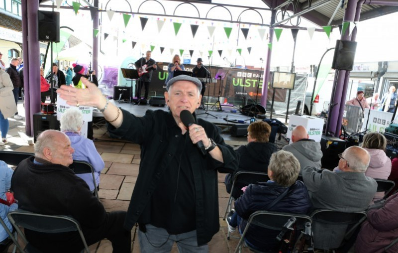Picture of Hugo Duncan’s outdoor broadcast, Hugo is pictured here with some of the attendees at Ballymoney Spring Fair who also had the chance to listen to his live broadcast.