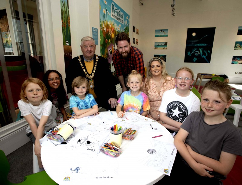Mayor of Causeway Coast and Glens Borough Council, Councillor Steven Callaghan launches ‘The Puffin Rock Exhibition’ and associated workshops with events attended by residents and holiday makers.