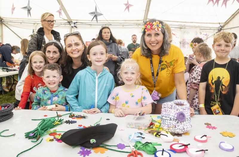 Festivalgoers gathered at Ballymully Cottage Farm in Limavady over Friday and Saturday (July 9th & 10th) for the return of the Stendhal Festival, Northern Ireland’s first music festival in almost two years following the relaxation of COVID restrictions.