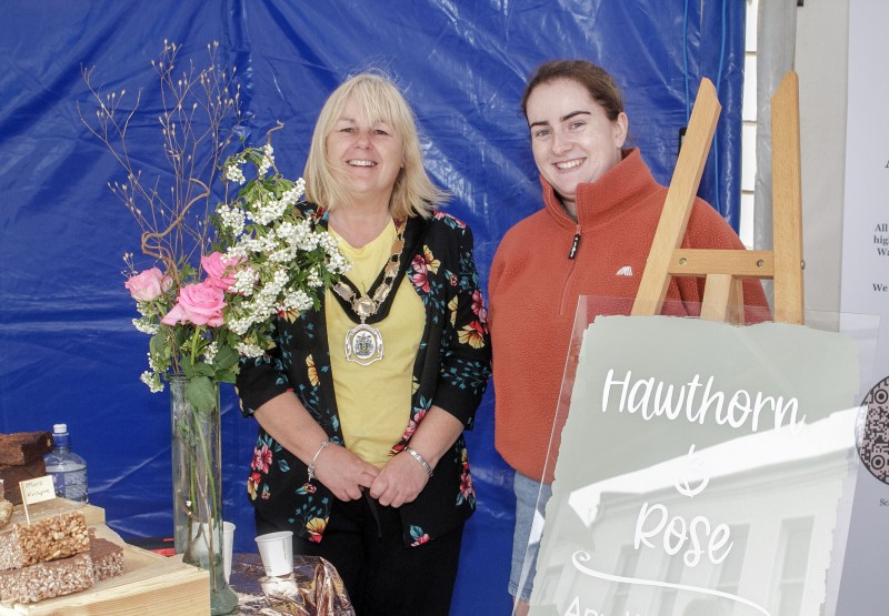 Marie Hamilton of Hawthorn & Rose along with Deputy Mayor, Cllr Margaret-Anne McKillop.