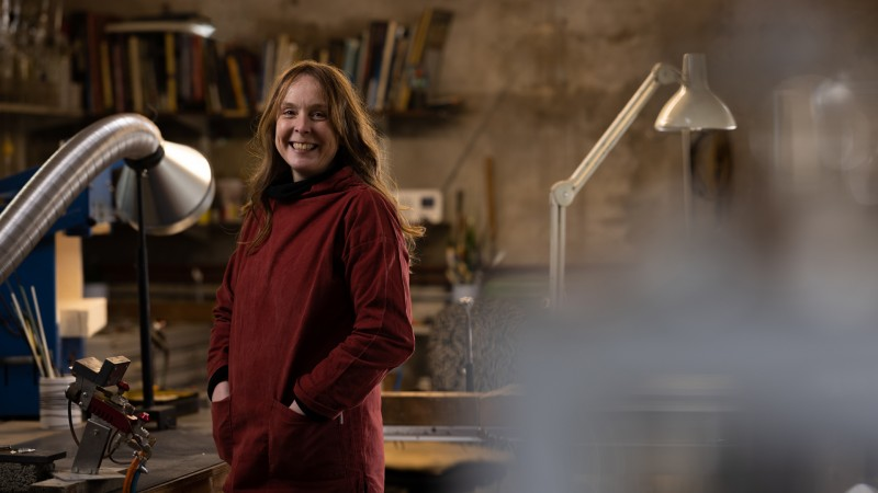 Flowerfield Arts Centre’s new Causeway Craft Trail Showcase Exhibition will celebrate the works of twelve local crafters and markers from 18th June – 31st August including glass artist Andrea Spencer.