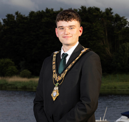 The Mayor, Councillor Ciarán McQuillan has written to Ministers seeking an urgent meeting to reverse the ‘pause’ decision on Growth Deal funding for Causeway Coast and Glens.