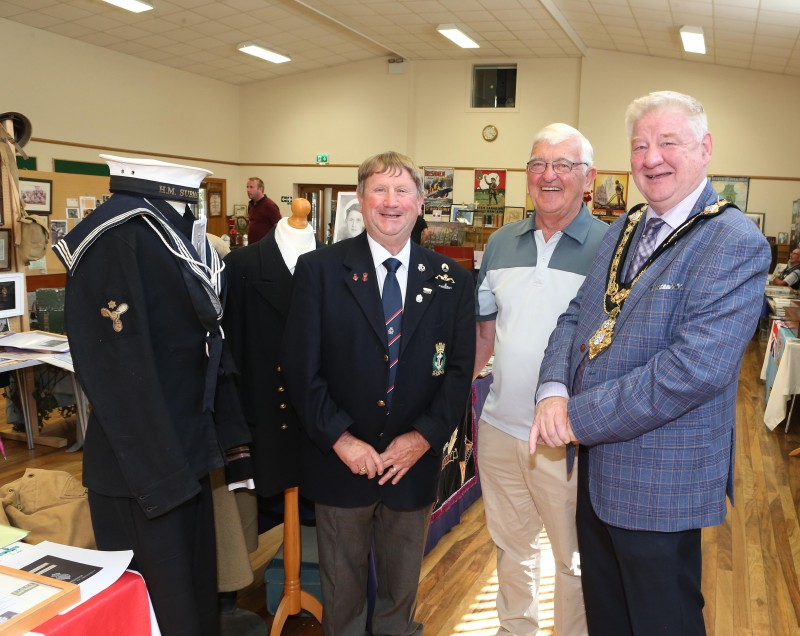 Mayor of Causeway Coast and Glens Borough Council, Councillor Steven Callaghan meets with Chris Batten and Brian Sweeney who both helped with this year’s exhibition.