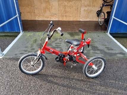 small frame bike with 3 wheels 