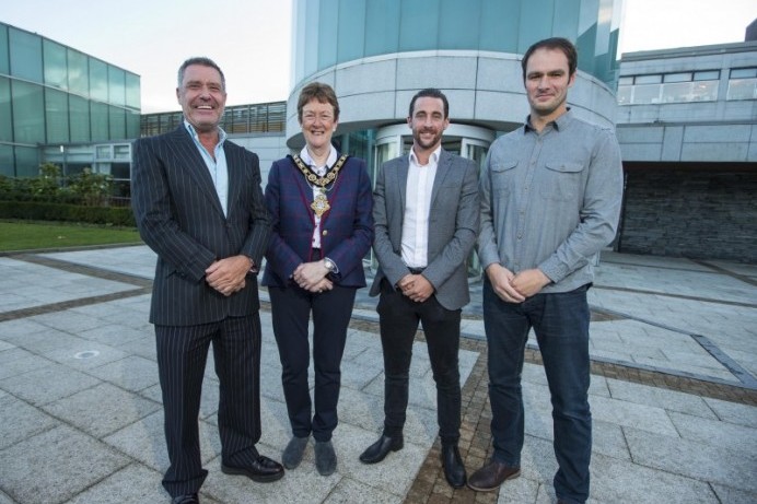 Mayor’s reception held for record breaking Home to Portrush crew