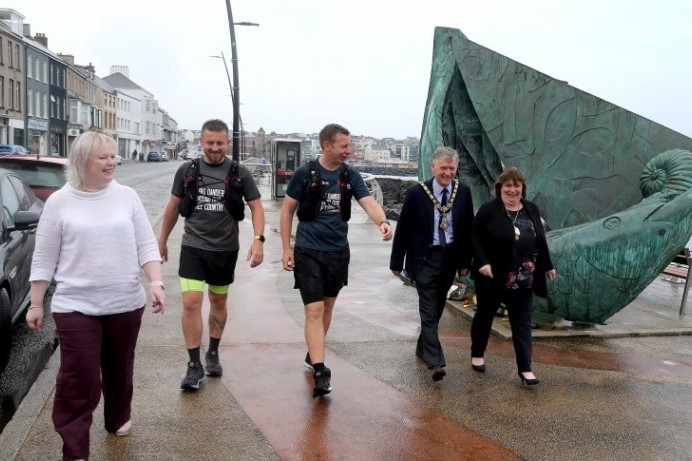 Mayor welcomes ‘Wee Dander Round Our Wee Country’ walkers to Portstewart