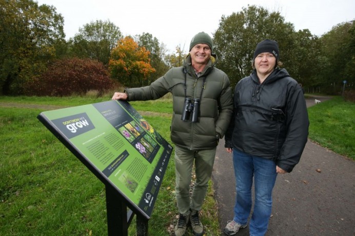 Don't Mow Let it Grow celebrations with BBC presenter Simon King 