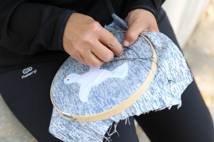 Join Flowerfield’s community stitchers this June for its exciting free textile project Woven Hug